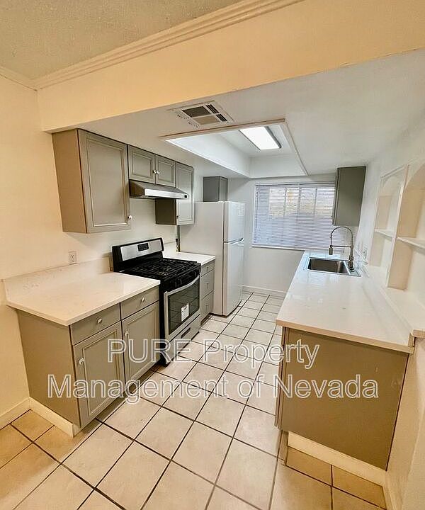 1st image of 1405 Vegas Valley Dr Building 233-23