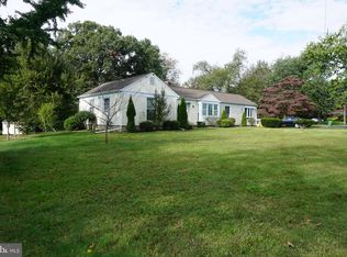 2 Birch Ln, Marlton, NJ 08053