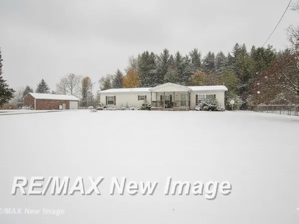 16420 Frost Rd, Hemlock, MI 48626