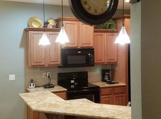 123 Residence Ln, Branson, MO 65616
