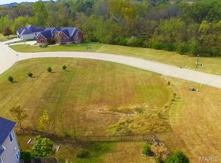 6945 Drew Dr, Edwardsville, IL 62025