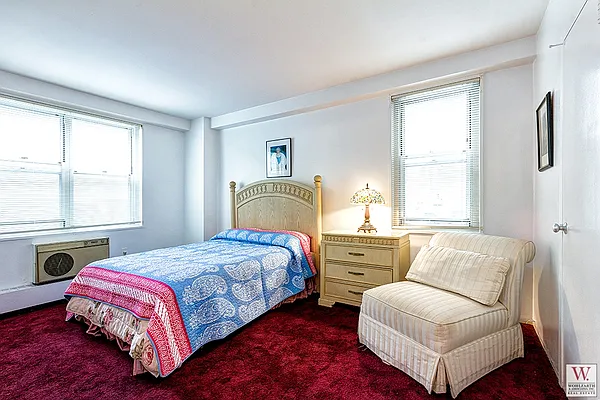 Sold by Wohlfarth & Associates Inc | media 4