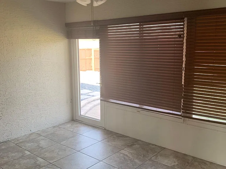 Enclosed lanai.