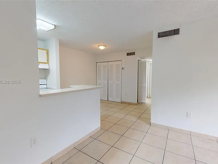 15600 SW 80th St #L-202 — Photo 1