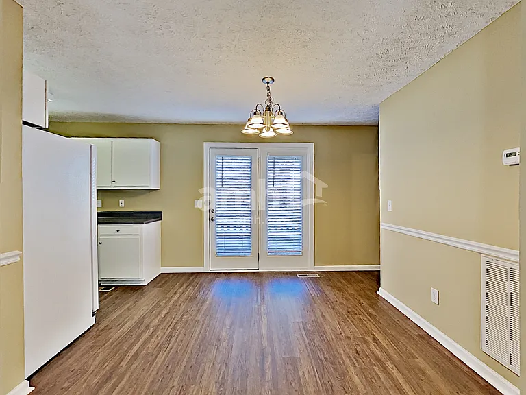 1640 O Green Cv — Photo 8