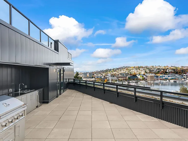 Bell View Apartments — Photo 59