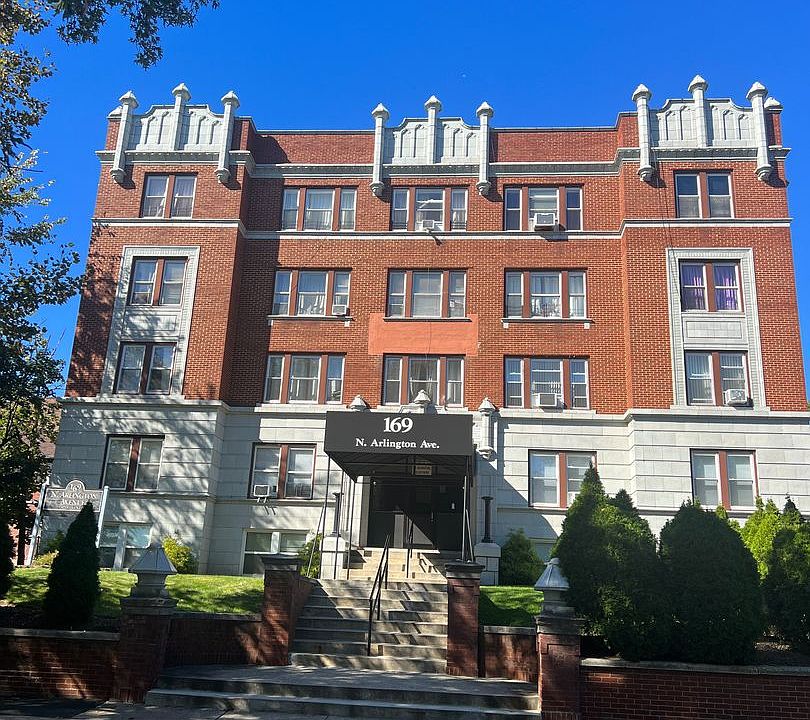 1st image of 169 N Arlington Ave APT 31