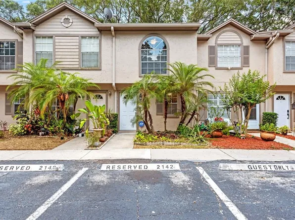 2142 Fletchers Point Cir, Tampa, FL 33613