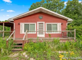 3288 Alvin Dr, Six Lakes, MI 48886