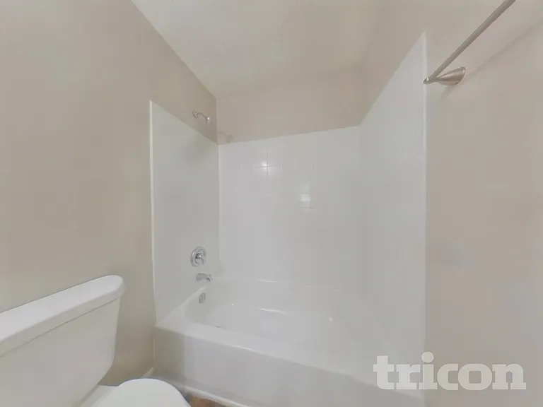 235 Chattaroy Dr — Photo 14
