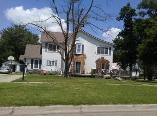 921 16th St, Belleville, KS 66935