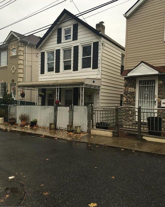 1st image of 44 White Plains Ave