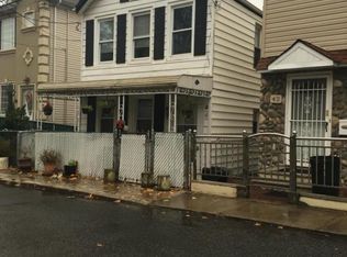 44 White Plains Ave, Staten Island, NY 10305