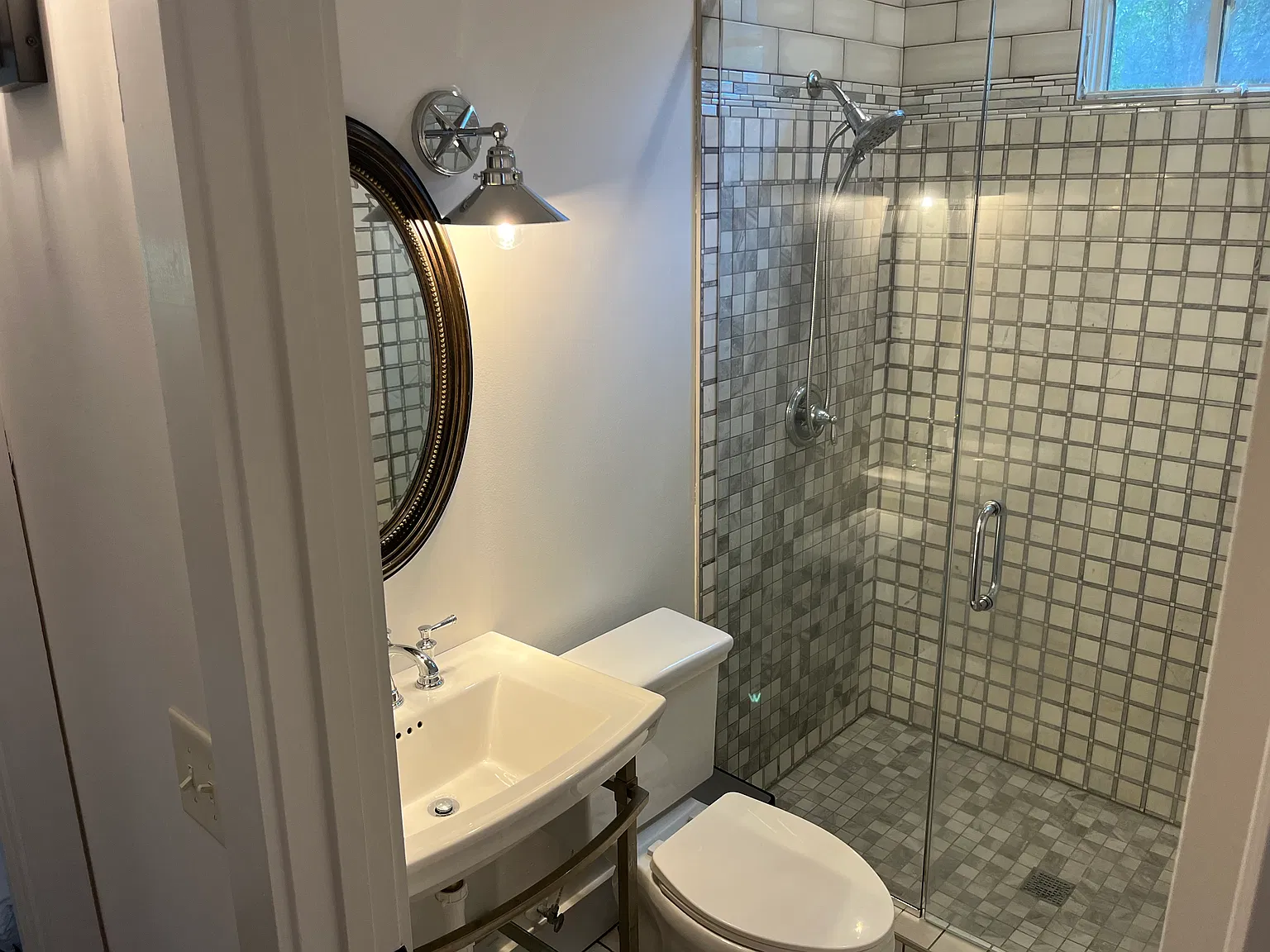 1 bed, 705 sqft, $1,250 — Photo 2