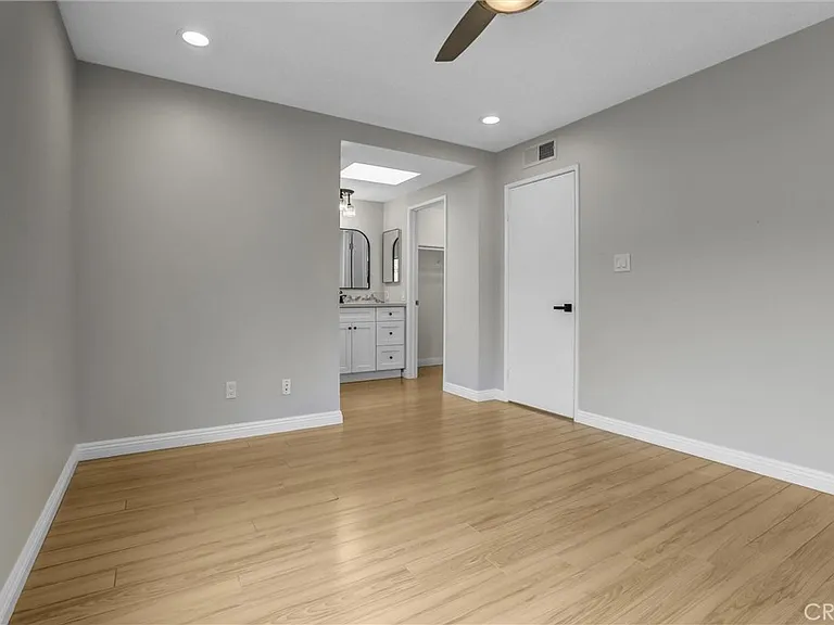 7900 Topanga Canyon Blvd #15 — Photo 21