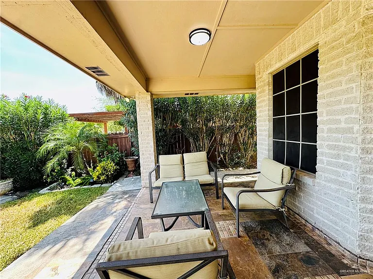 4104 San Roman St — Photo 31