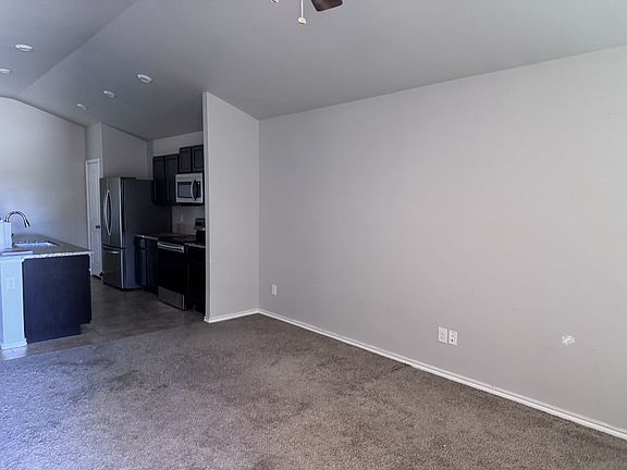 3rd image of 6817 Baron Dr