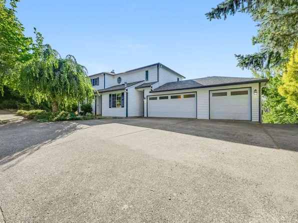 911 SW 8th St, Gresham, OR 97080