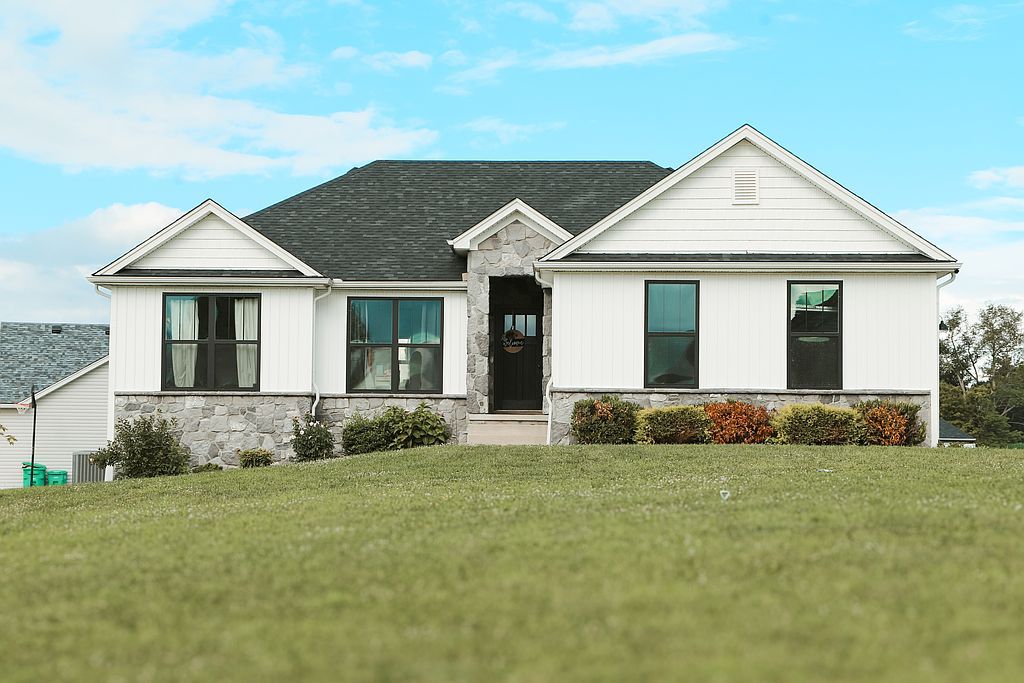 6013 Kate Cir - Property Image