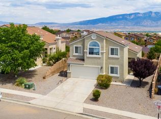 5512 Fence Lake Dr NE, Rio Rancho, NM 87144