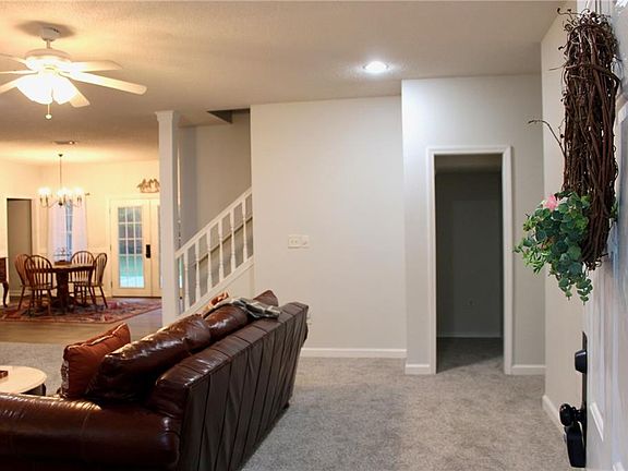 5th image of 13350 Thompson Rd