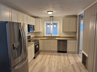 16 Knightville Dam Rd, Huntington, MA 01050