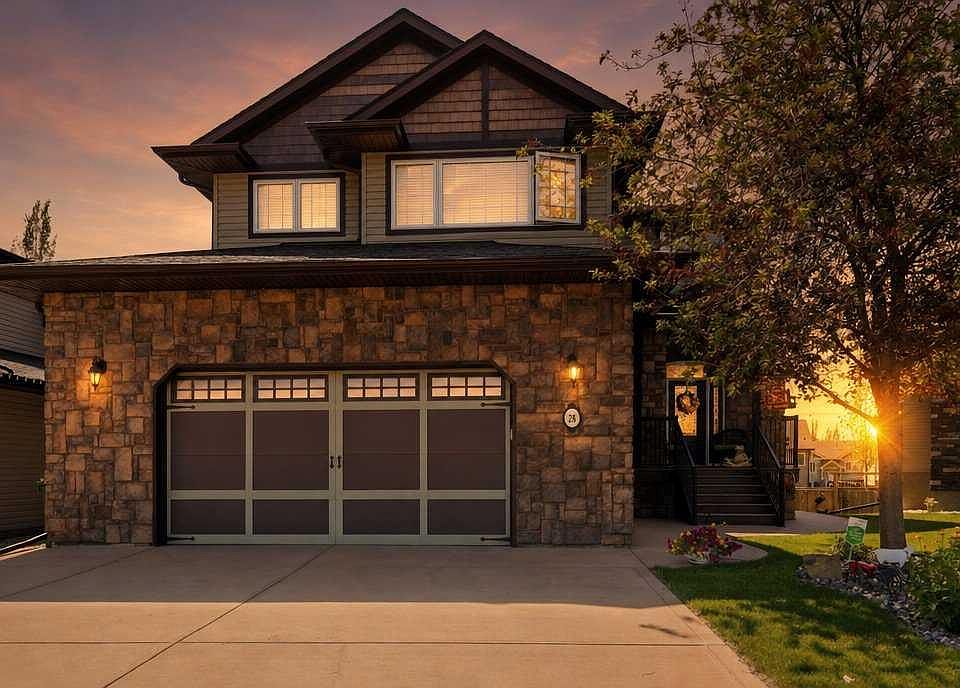 1st image of 28 N Oakdale Pl