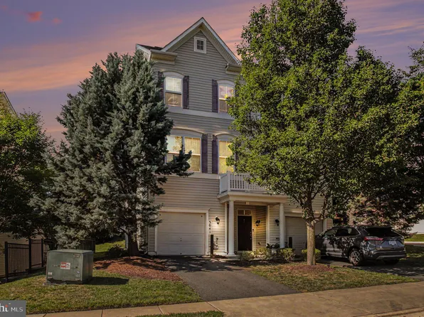 3041 Chinkapin Oak Ln, Woodbridge, VA 22191