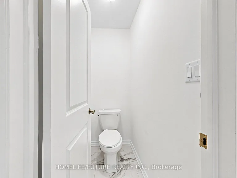 1406 Swallowtail Ln — Photo 33