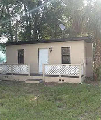 3001 E Jefferson St — Photo 18