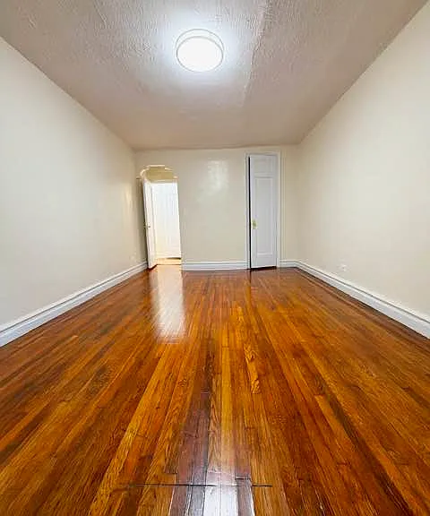 50 E 21st St #1 — Photo 12