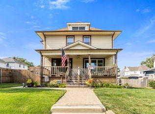 621 McDonough St, Joliet, IL