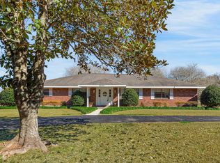 1146 Johnson Rd, Breaux Bridge, LA 70517