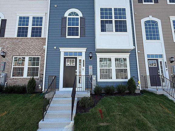 3rd image of 7815 Barrensdale Rd
