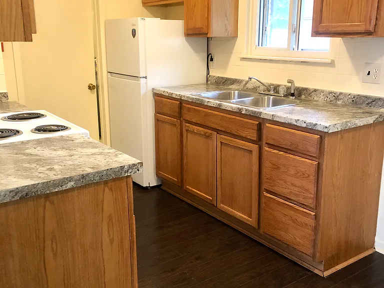 1544 Hanover St #1 — Photo 6