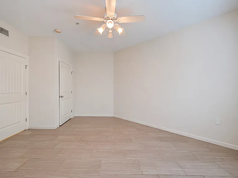 2803 Kings Crossing Dr #112 — Photo 13
