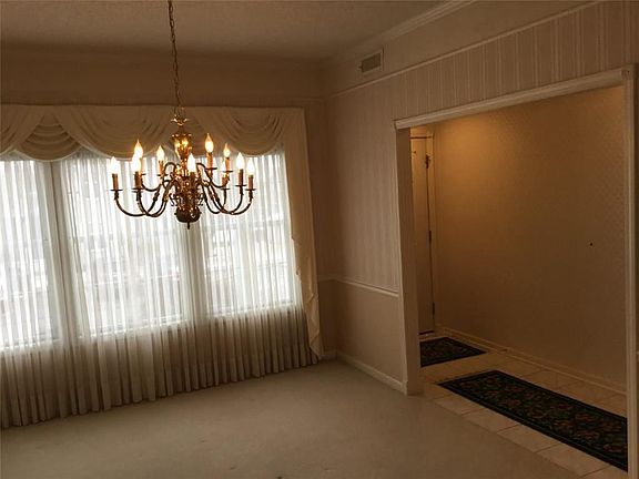 4th image of 4305 S Bryant Ct #58