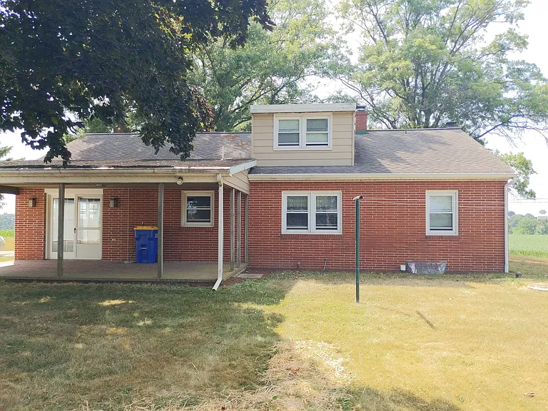 903 Breneman Rd — Photo 5