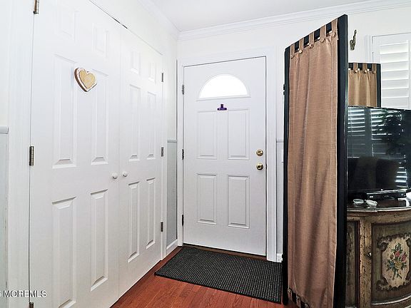 4th image of 73 Chesterfield Lane
