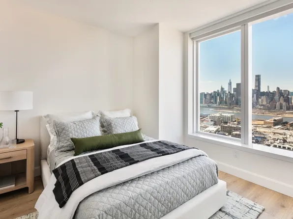 23-15 44th Road image 1 of 21