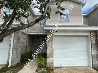 509 Keystone Rd, Mary Esther, FL 32569