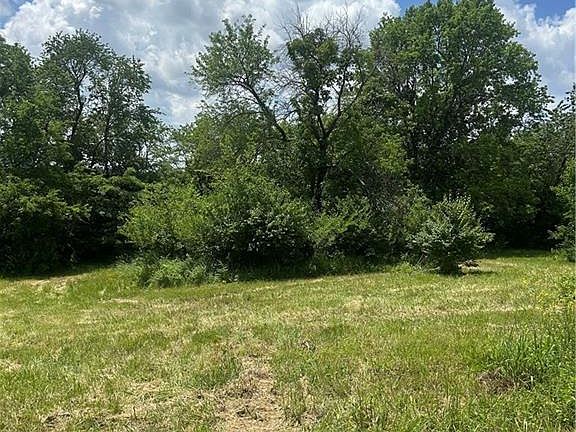 3rd image of 2630 Reno Rd