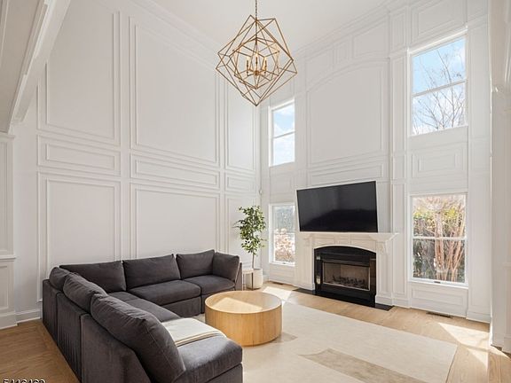 3rd image of 12 Quail Run