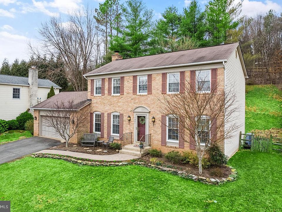 921 Chancellor St SW, Leesburg, VA 20175 Zillow