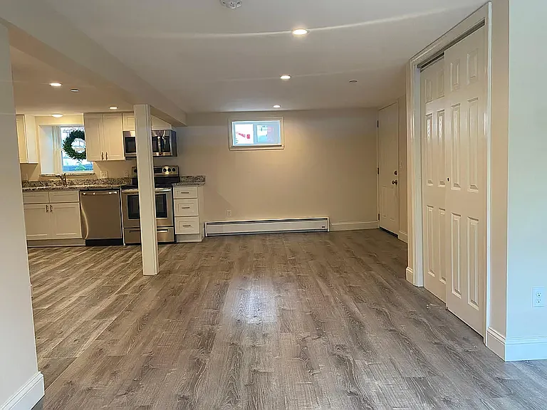 1 bed, 775 sqft, $2,200 — Photo 3