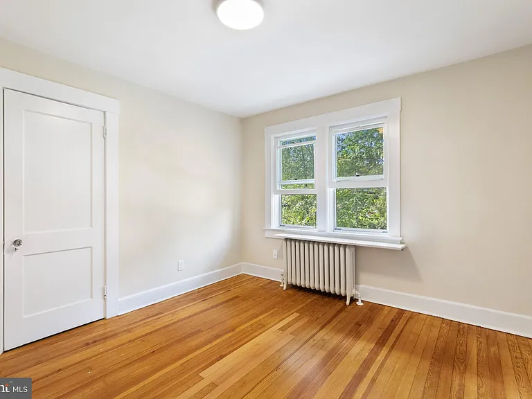 219 Washington Rd — Photo 15