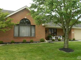 1845 Berwick Dr, Springfield, OH 45503