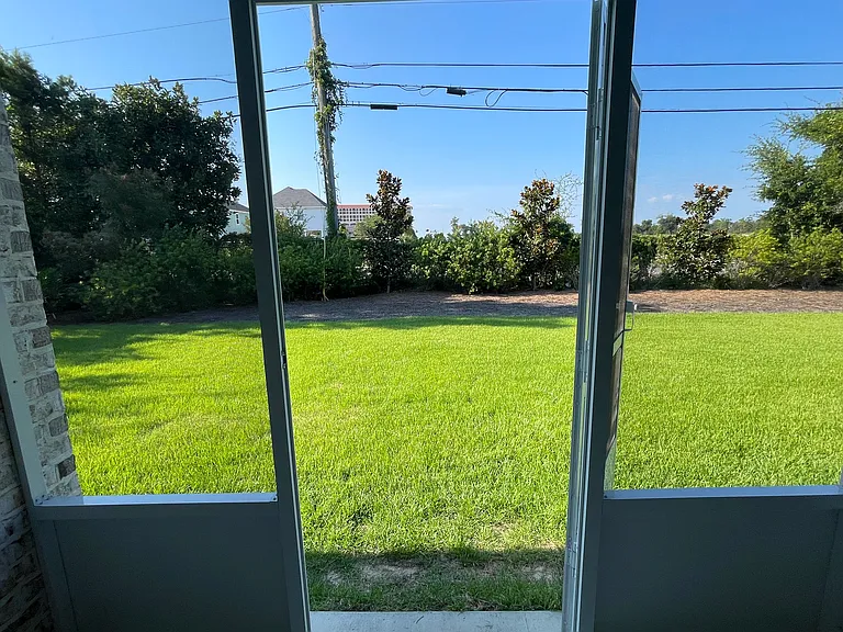 4640 Delwood Park Blvd — Photo 42