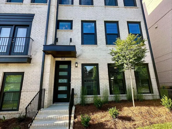 568 Ember Ln NW, Atlanta, GA 30318