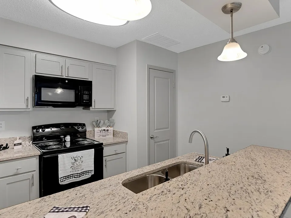2 Bedroom Premiere-New